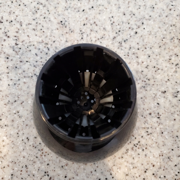 Conair diffuser - Picture 2 of 4